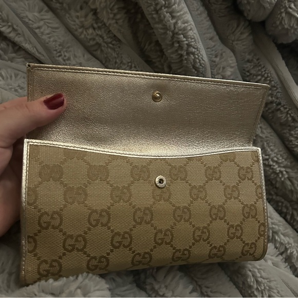 Genuine Gucci GG Canvas Abbey (D‑Ring) Wallet